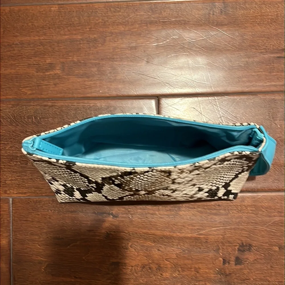 NEW Cosmetic Bag Snake Print Make Up Travel Pouch Gold Tan Print Blue Strap